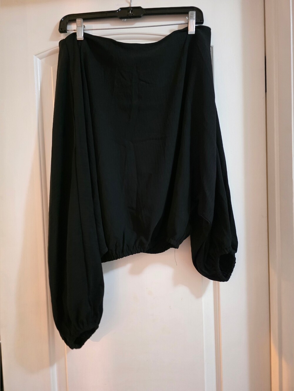 Chic Black Balloon Sleeve Oversized Top. Off The Shoulder.